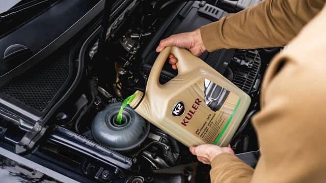 Ile wchodzi płynu do chłodnicy seicento 900? Poznaj prawdę o pojemności