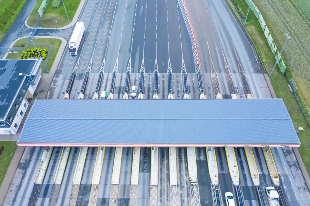 Jak opłacić przejazd autostradą A2 i uniknąć nieprzyjemnych kar