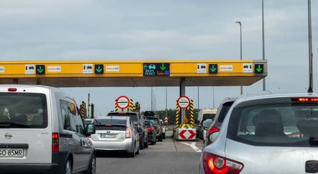 Czy bramki na autostradzie są otwarte? Sprawdź ważne informacje!
